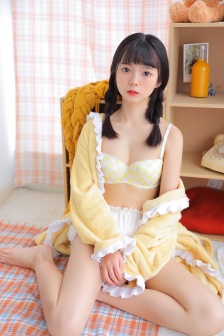 13岁娇小